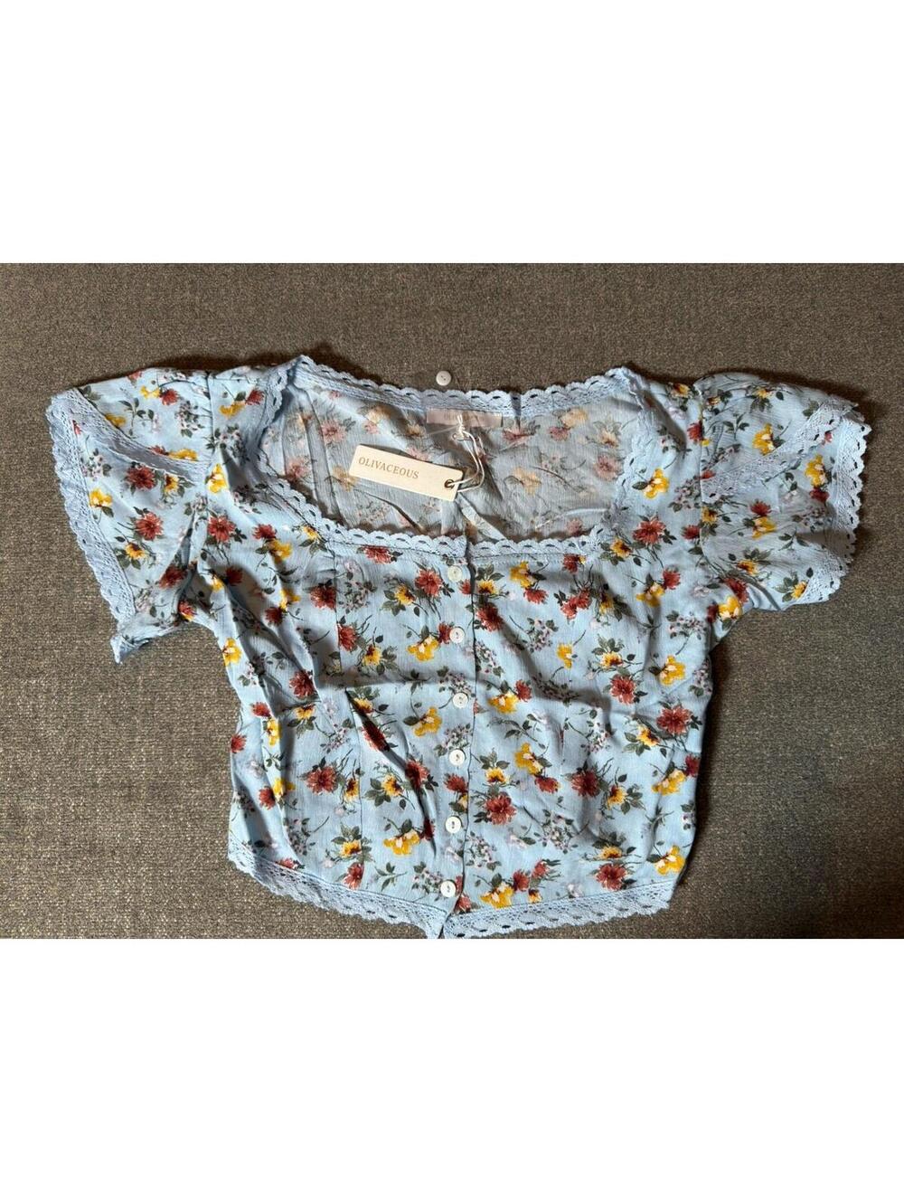 Olivaceous Blue Floral Lace Trim Smocked Crop Top NWT Size Medium